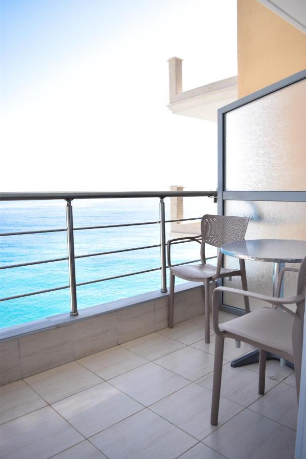 Acta'S Rooms Himare Ngoại thất bức ảnh