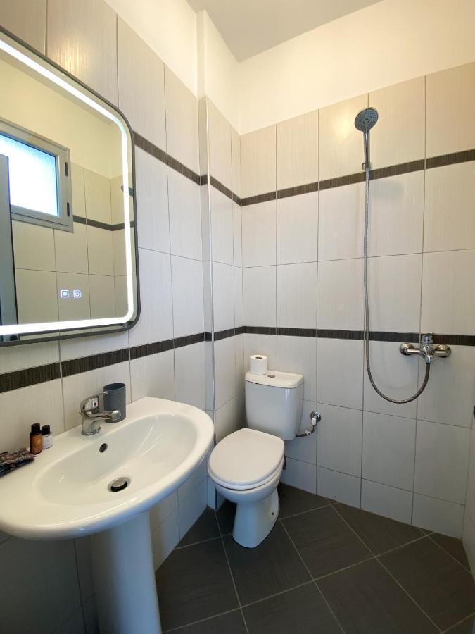 Acta'S Rooms Himare Ngoại thất bức ảnh