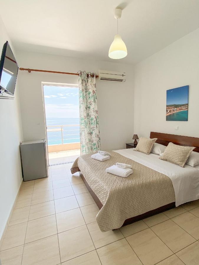 Acta'S Rooms Himare Ngoại thất bức ảnh