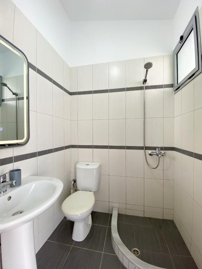 Acta'S Rooms Himare Ngoại thất bức ảnh