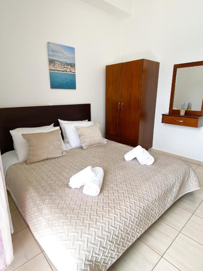 Acta'S Rooms Himare Ngoại thất bức ảnh
