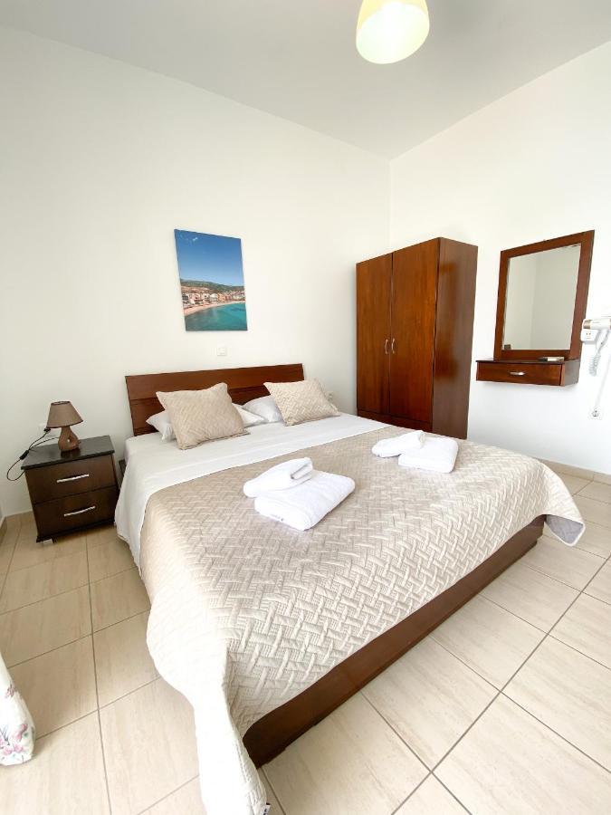 Acta'S Rooms Himare Ngoại thất bức ảnh